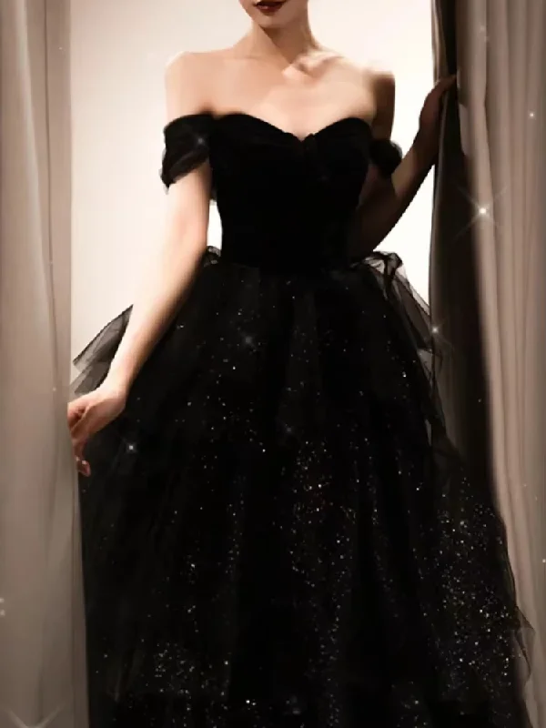 Off-Shoulder Dress, Elegant Black Evening Gown for Prom or Wedding       S6416