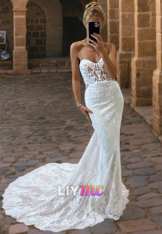 Sweetheart Sleeveless Appliques Mermaid Wedding Dress