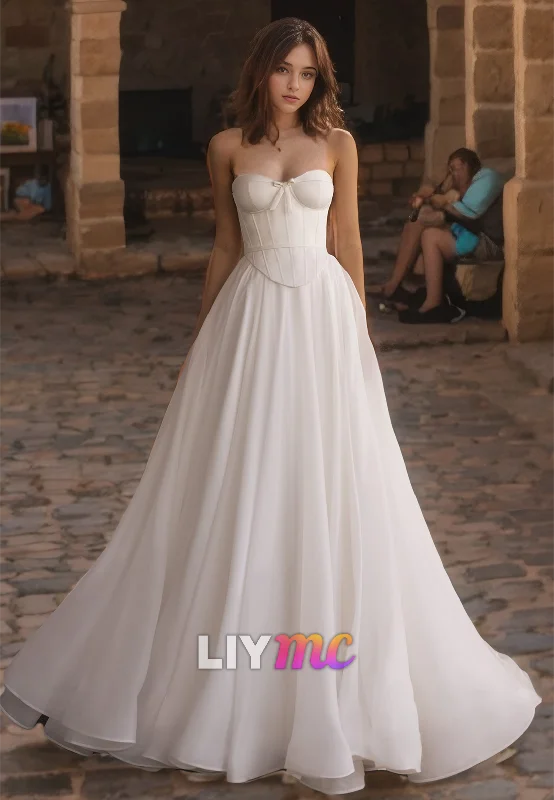 Sweetheart Sleeveless Pleated A-Line Wedding Dress