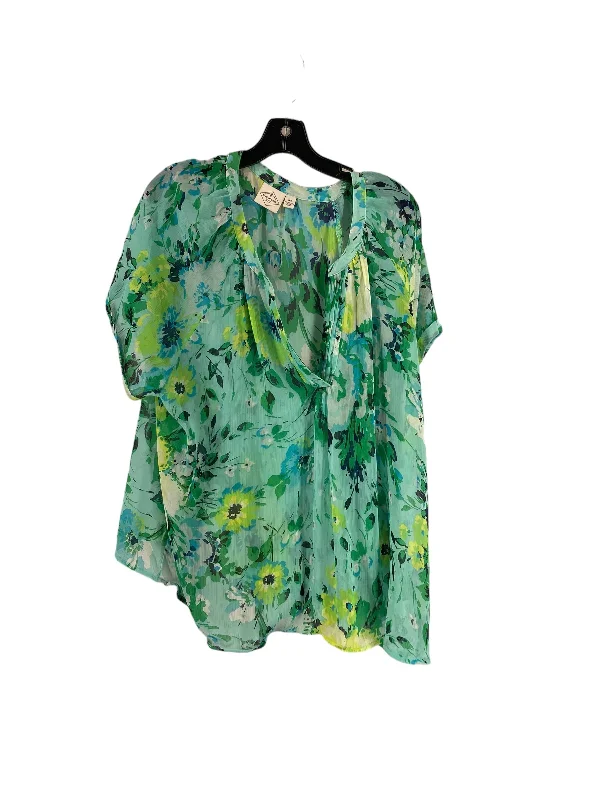 Top Short Sleeve By St Johns Bay In Green, Size: 3x