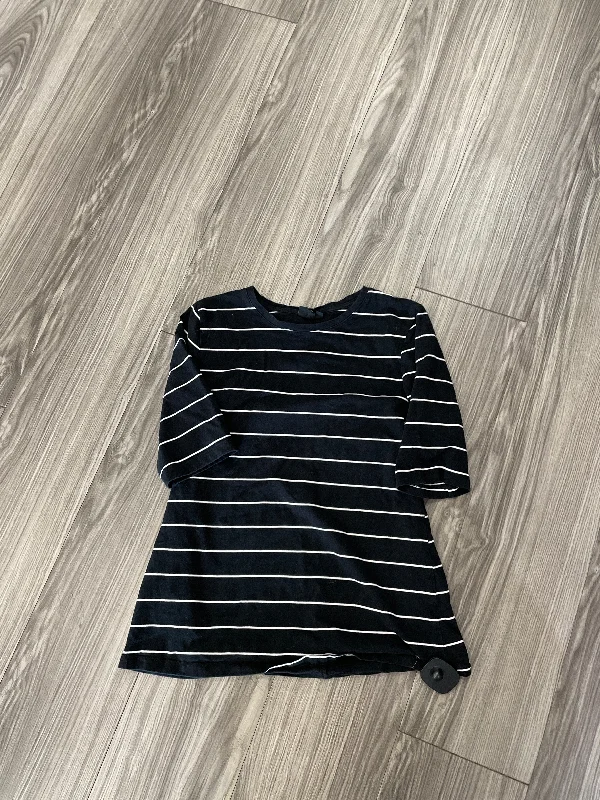 Top Short Sleeve By Who What Wear In Striped Pattern, Size: M